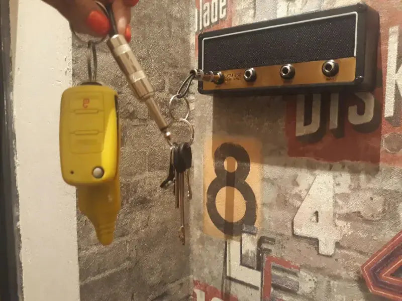 Wall Mounting Guitar Amp Key Hanger: Functionality Meets Rockstar Style! - Realm of Artists